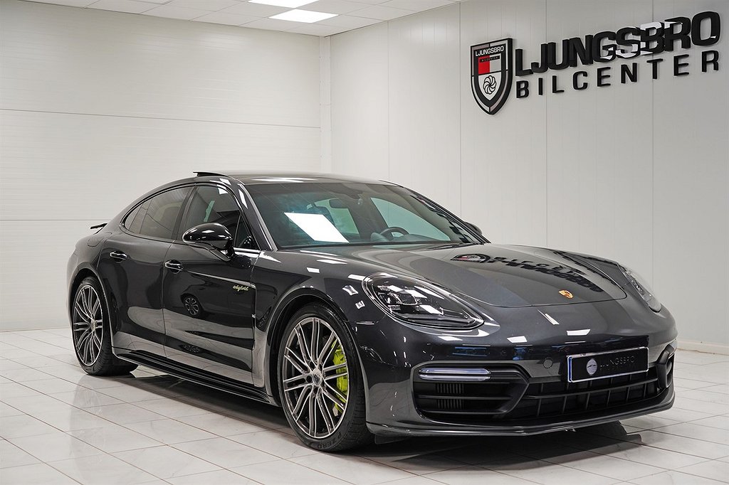 Porsche Panamera 4 E-Hybrid Sport Chrono 462hk / Pano / Bose