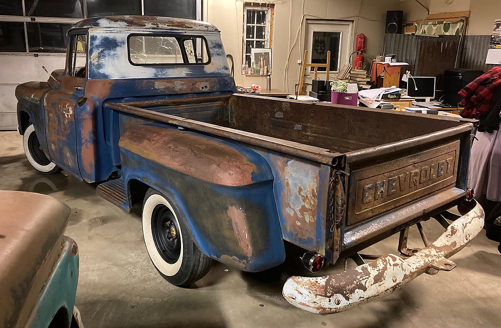 Chevrolet Apache 3200 Stepside Apache 3200 Stepside Pickup