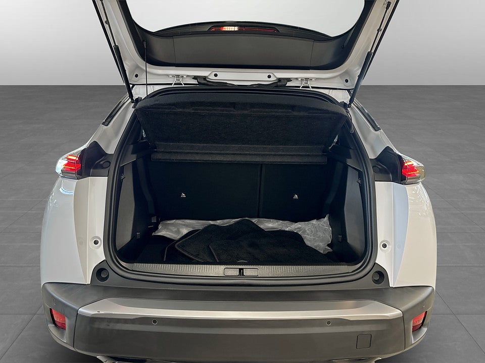Bild på Peugeot 2008 GT 1.2 PT 130hk Aut B-KAMERA NAVI