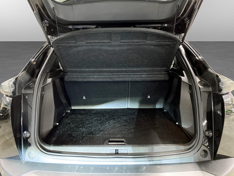 Bild på Peugeot 2008 GT 1.2 PT 130hk Aut - B-KAMERA, ELSTOL