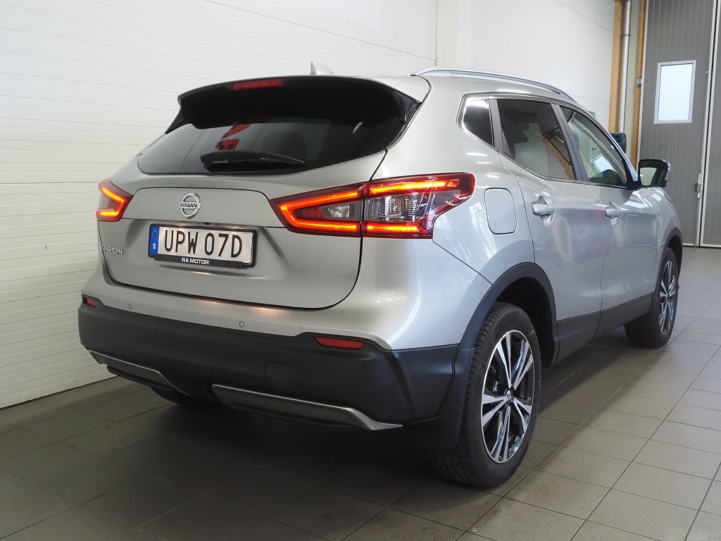 Nissan Qashqai 1.3 158hk DIG-T DCT Tekna | Navi | Backkamera | 2019