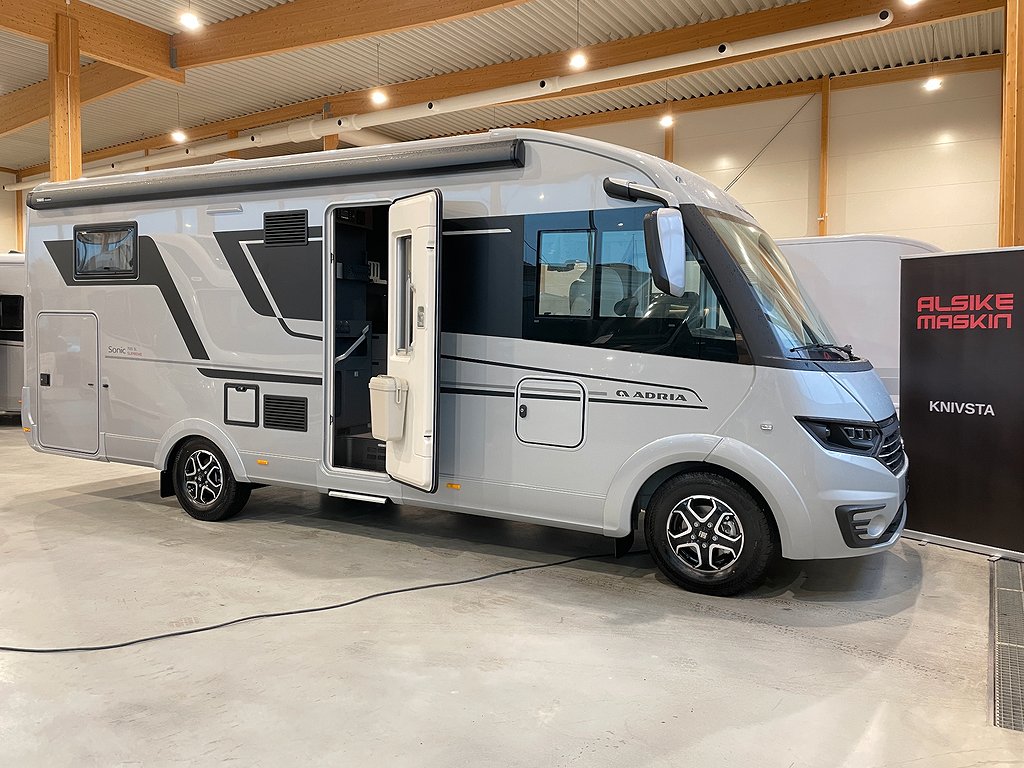 Sonic Supreme 700 SL - Adria Sonic Supreme 700 SL / Automat 180hk / ALDE / Taksäng