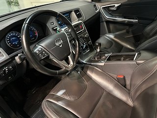 Volvo V60 T3 Momentum Drag Skinn Mvärm Psens Kamrem Bytt SoV