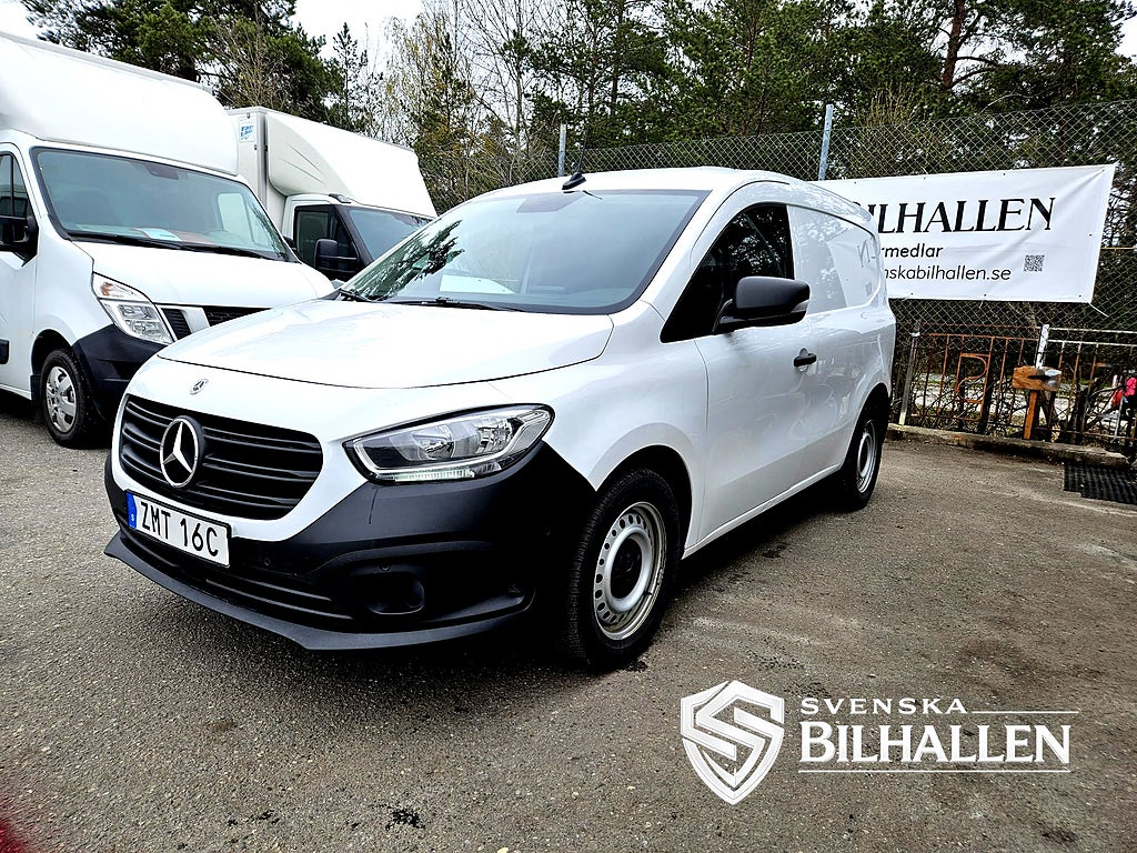 Mercedes-Benz Citan 110 CDI DCT Momsbil Backkamera GPS Drag Euro 6