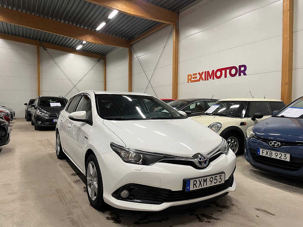 Toyota Auris Hybrid e-CVT Intense Edition Euro 6