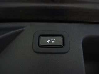 SUV Land Rover Discovery Sport 10 av 28