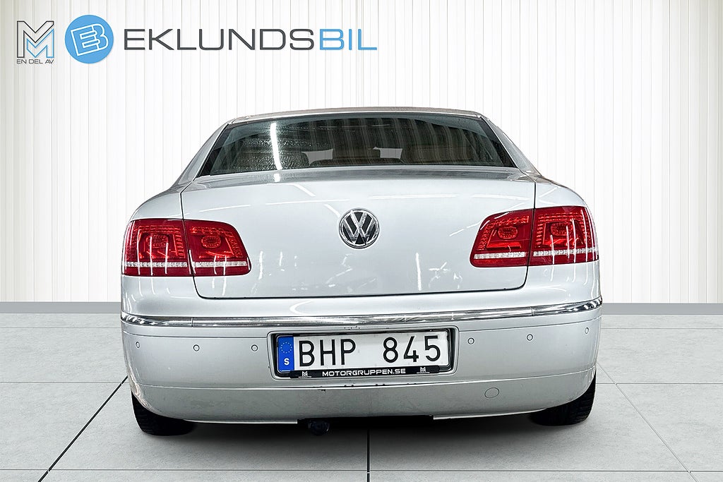 Volkswagen Phaeton 2011