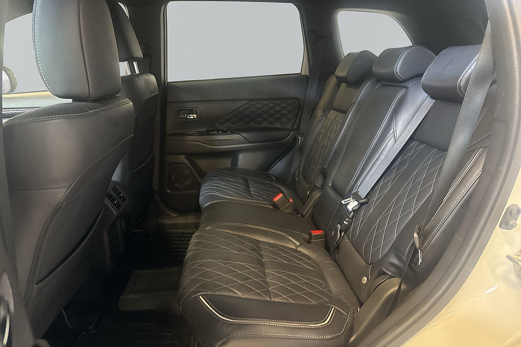 Mitsubishi Outlander 2020