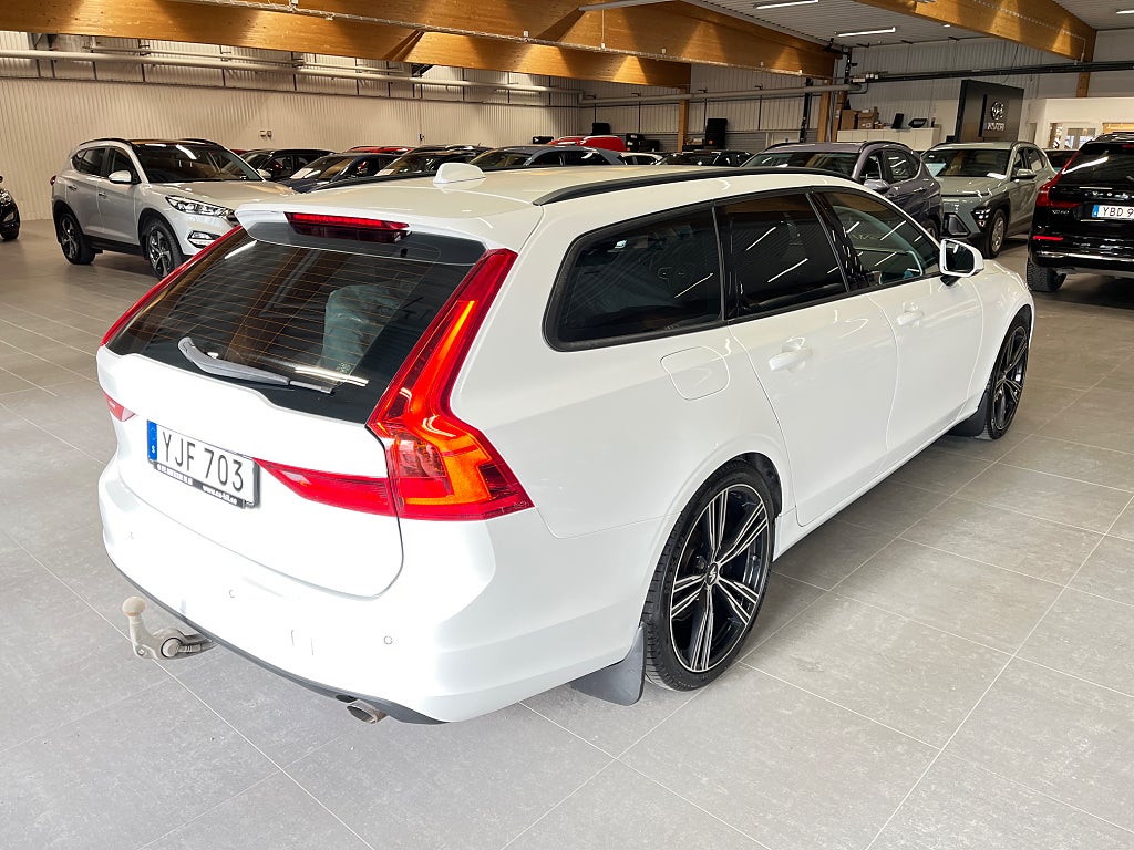 Volvo V90 D4 Geartronic AUT 190hk / VOC/DRAG/VÄRMARE/LED/SoV thumbnail