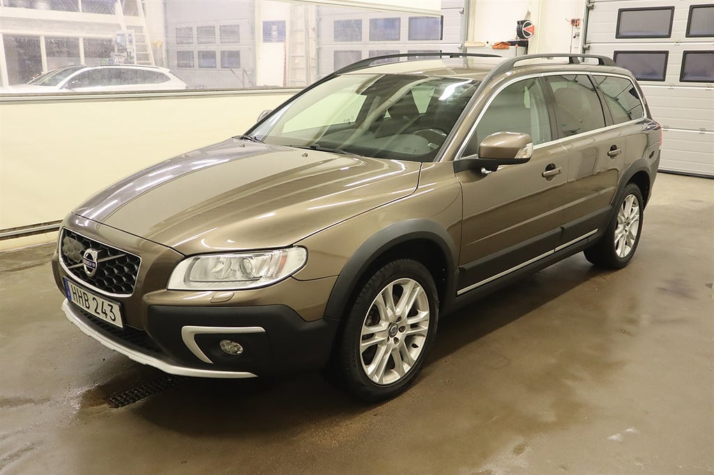 Volvo XC70 II D4 AWD Classic Summum DRAG BLIS KEYLESS MKT FIN VHJUL