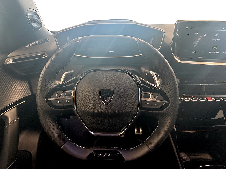 Bild på Peugeot 2008 GT 1.2 PT 130hk Aut - B-KAMERA, CARPLAY, KEYLESS