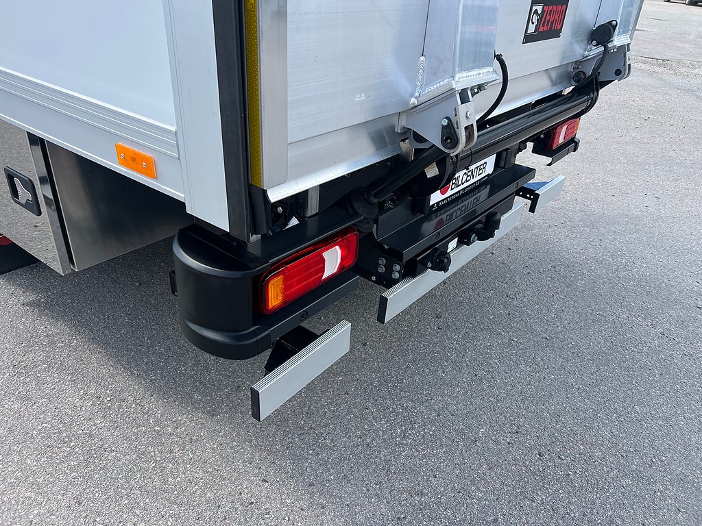 Iveco Daily 72C14E AirPro Skåpbil med Z-Lift, ELBIL