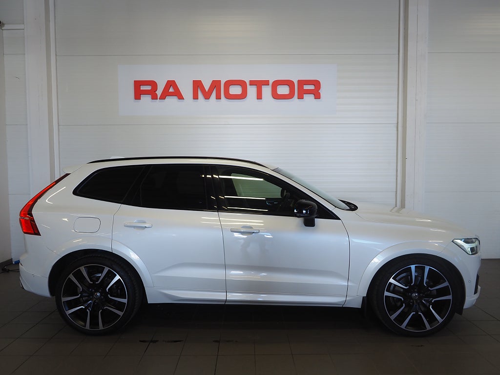Volvo XC60 T8 392hk AWD R-Design B&W Luft 22" Pano Drag Se Spec! 2020