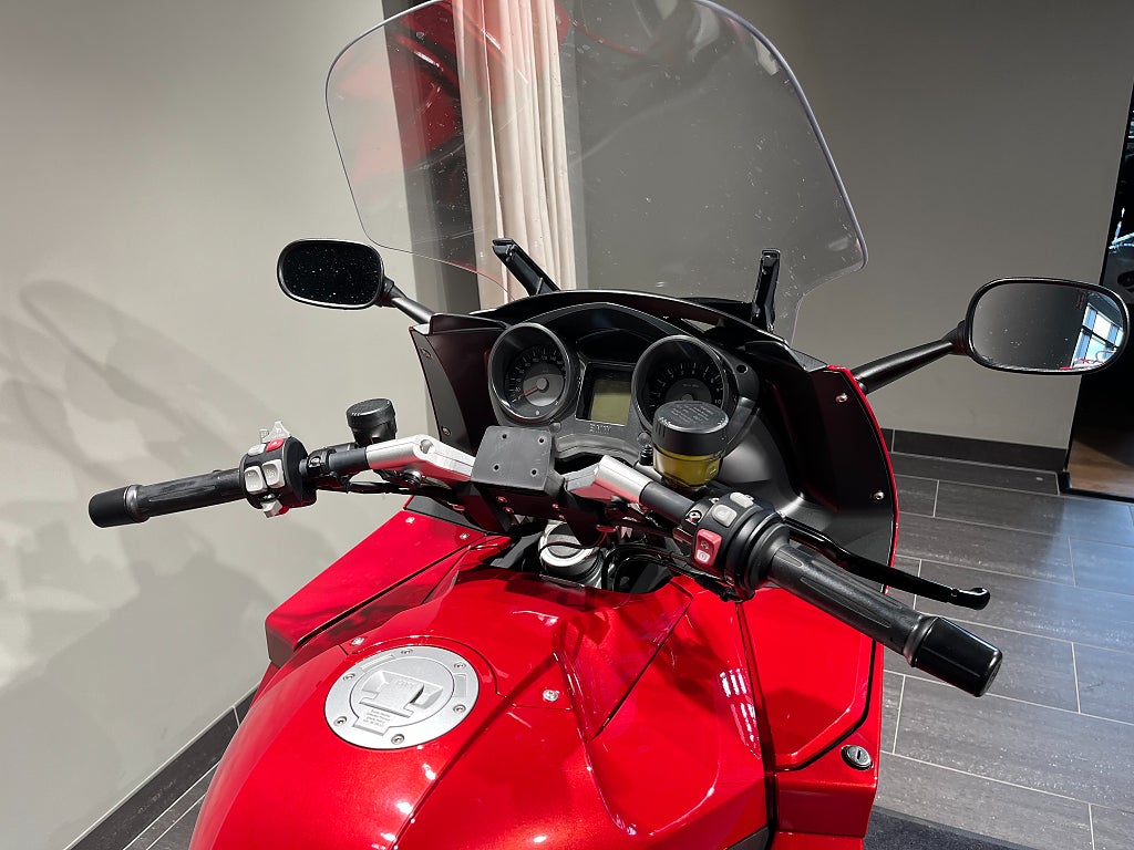 BMW K1300GT/3,45%Sidoväskor+toppbox/Farthållare