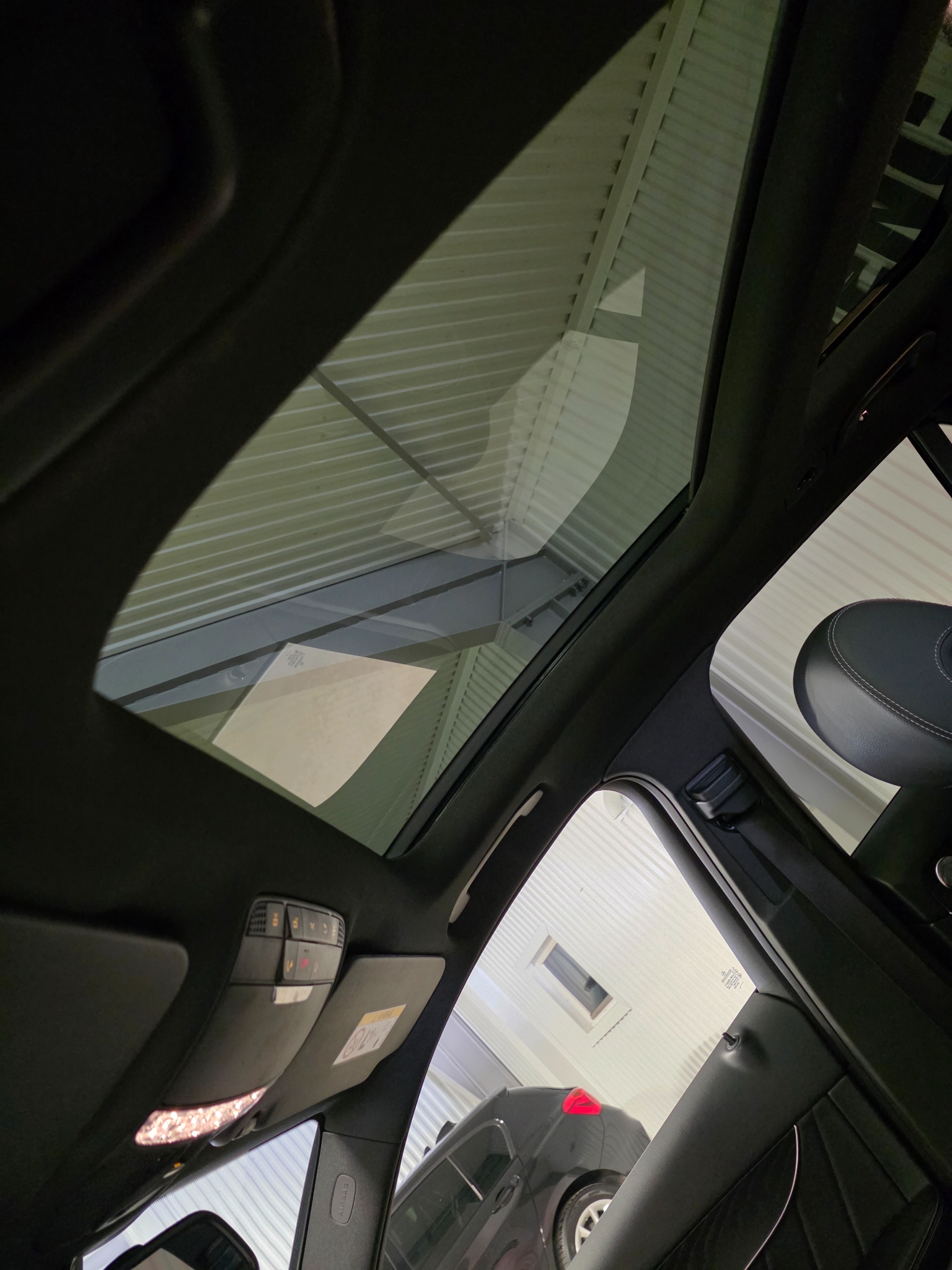 Mercedes-Benz GLC 2018, bild 7/33