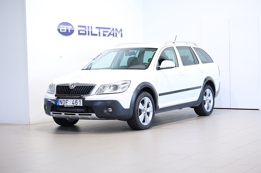 Skoda Octavia Combi SCOUT TDI DSG 140 Dragkrok