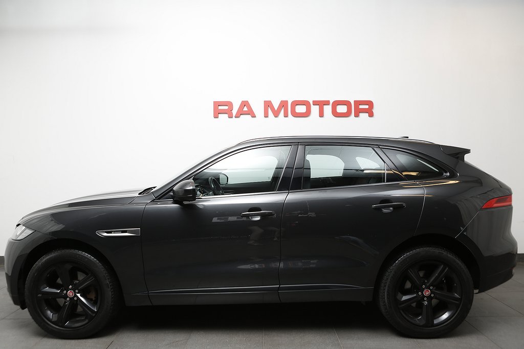 Jaguar F-Pace 30d AWD R-Sport 300hk Panorama Värmare 2018