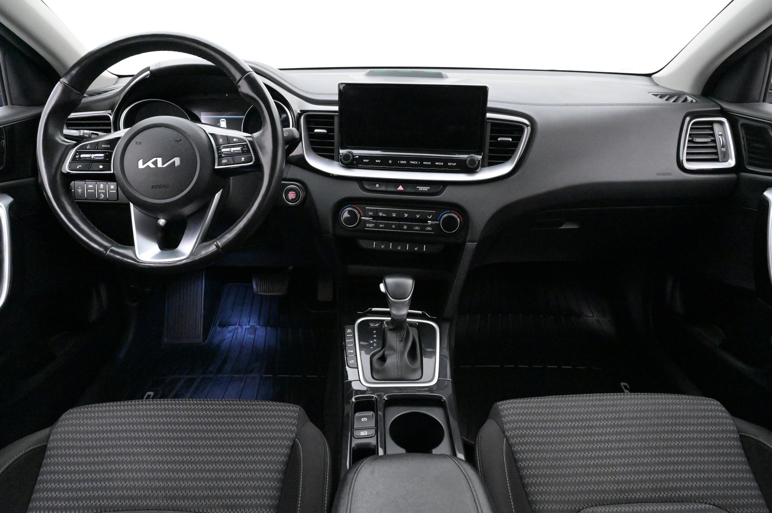 Kia Ceed SW Plug-in hybrid Advance 2023, bild 6/48