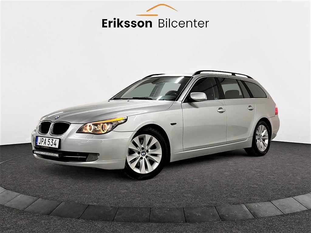 BMW 520d Touring 177hk Automat Kamkedja/Skinn/PDC/0%Ränta