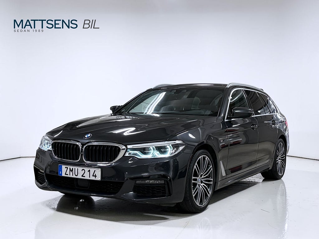 BMW 530i xDrive Touring M Sport /Pano /Harman /Skinn /HuD /Drag