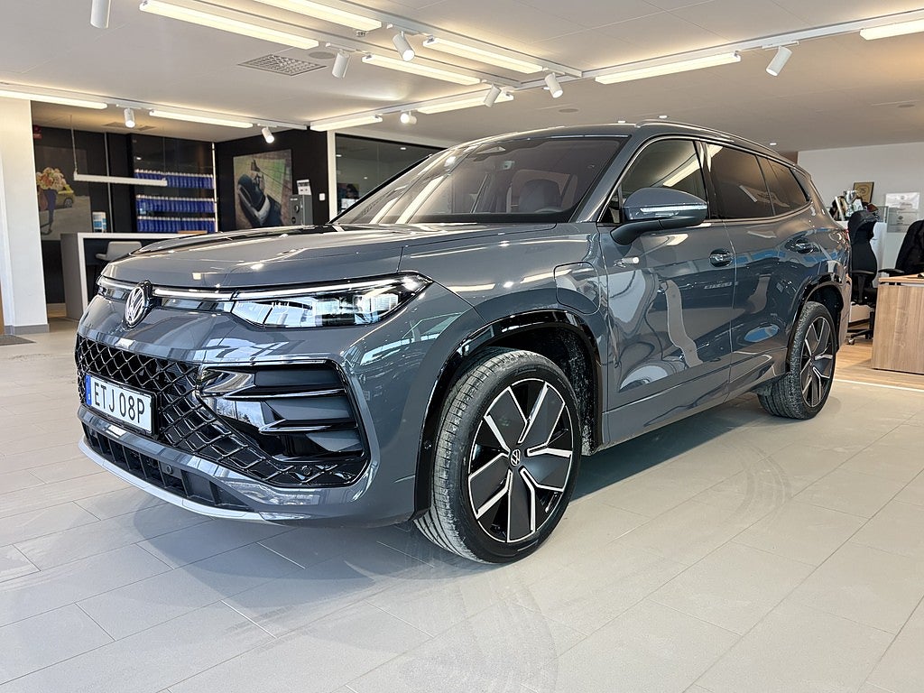 Volkswagen Tayron eHybrid R-Line SWE Edition *Privatleasing till 8 mars!*