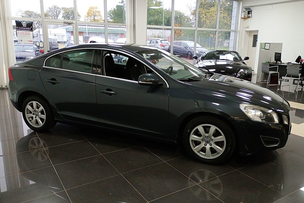 Volvo S60 2013 - miniatyr 4
