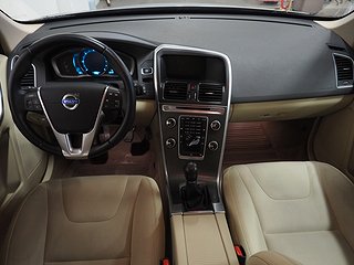 SUV Volvo XC60 10 av 19