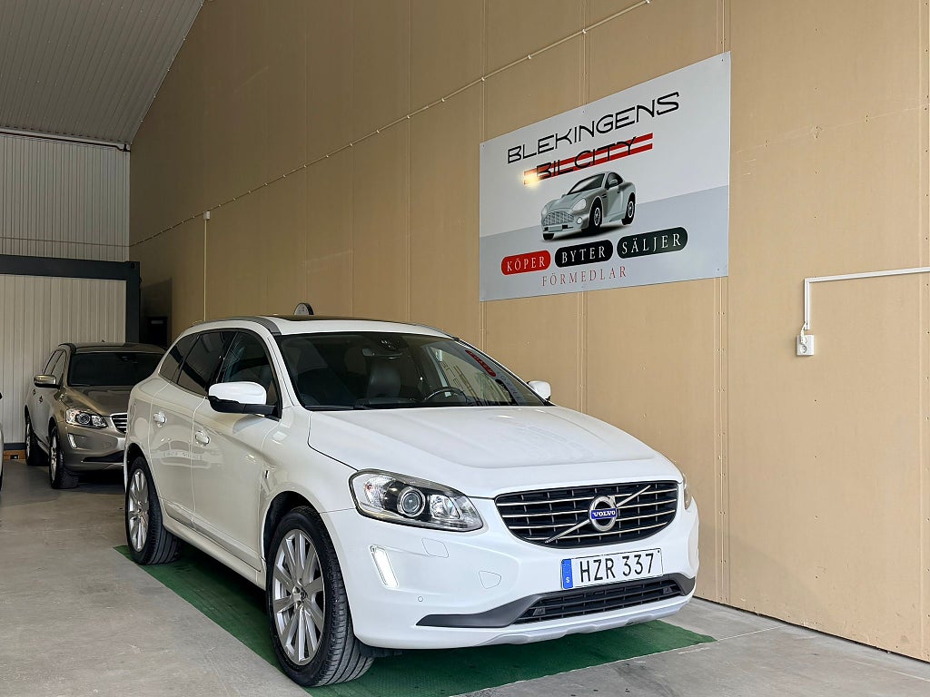 Volvo XC60 D4 AWD Ocean Race Business Edition PANO NAVI DRAGKROK