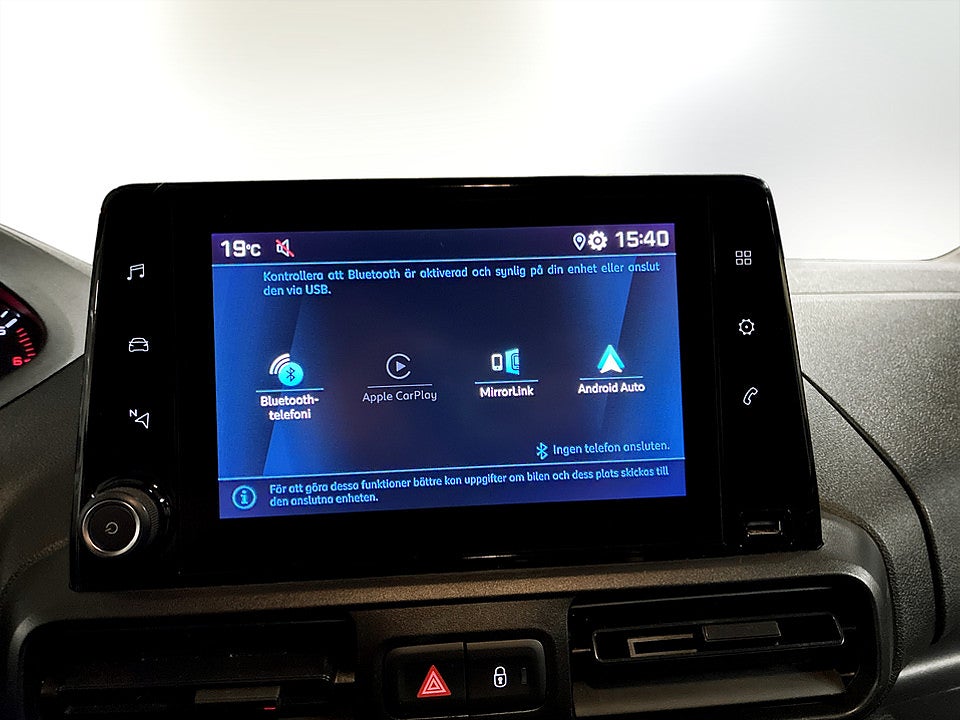 Bild på Peugeot Partner PRO 1.5 BHDi 130hk Aut L2 P-SENSORER CARPLAY