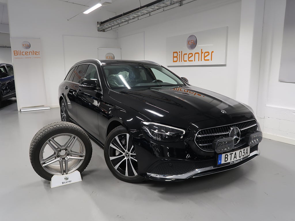 Mercedes-Benz E 300 T de 4M V-Däck ingår Pano-Skinn-Drag-Kamera-Wide-SE