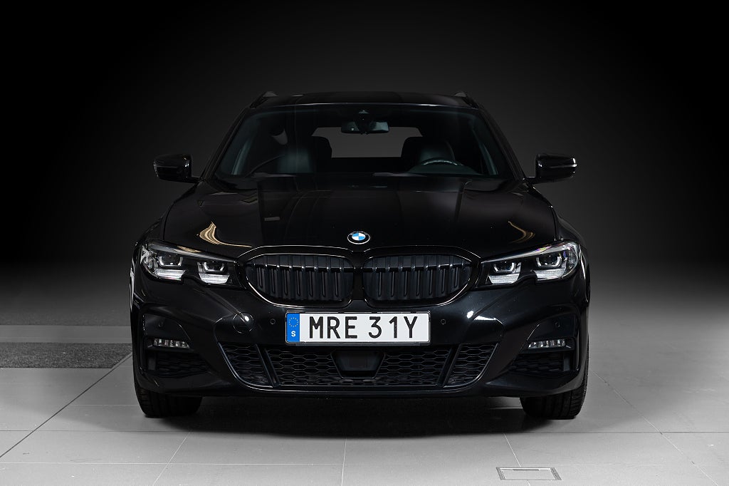BMW 330e 2021 - miniatyr 4