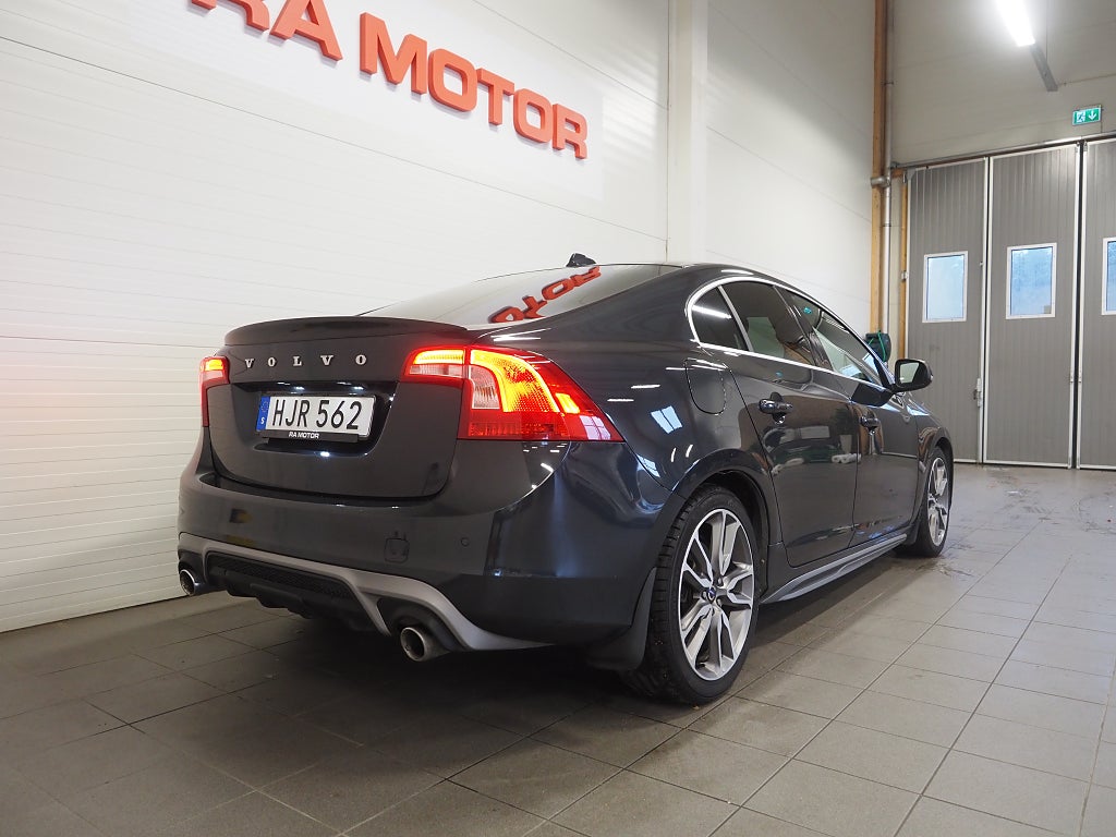 Volvo S60 D4 190hk R-Design BE Pro Taklucka|Kamera|H/K|Drag 2016
