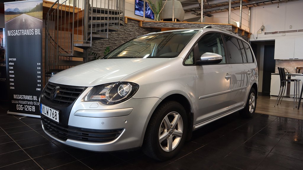 Volkswagen Touran 2.0 TDI ( 0 Ränta 36 Mån ) 6 Mån garanti