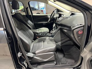 SUV Ford Kuga 8 av 21