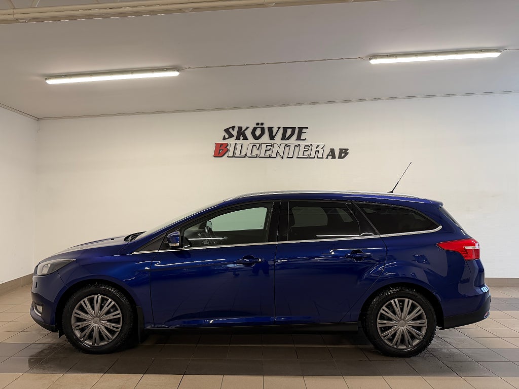 Ford Focus Kombi 1.0 EcoBoost Titanium/12300Mil/Nyservad/Drag/Fart