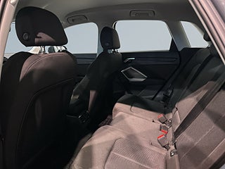 Audi Q3 40 TFSI quattro Proline Advanced Drag Pvärm GPS SoV – bild 13