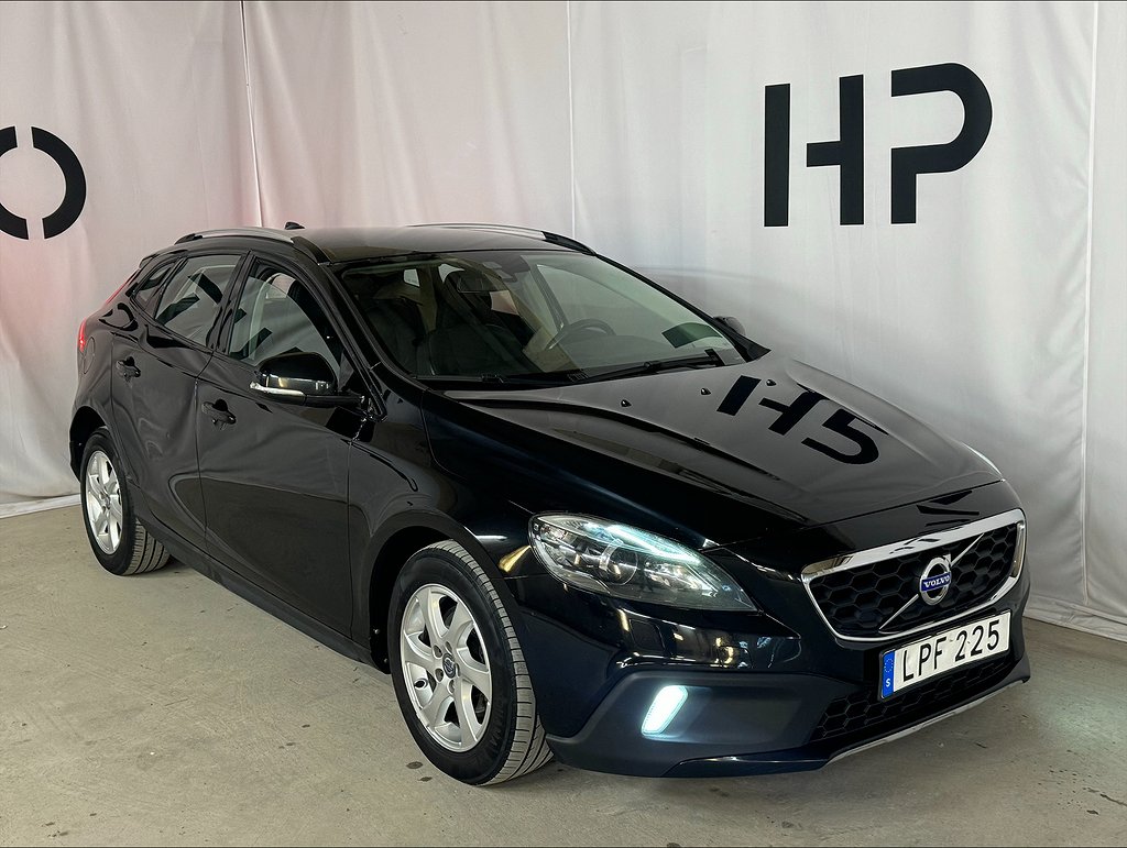 Volvo V40 Cross Country D2 Momentum 115hk K-rem bytt S&V