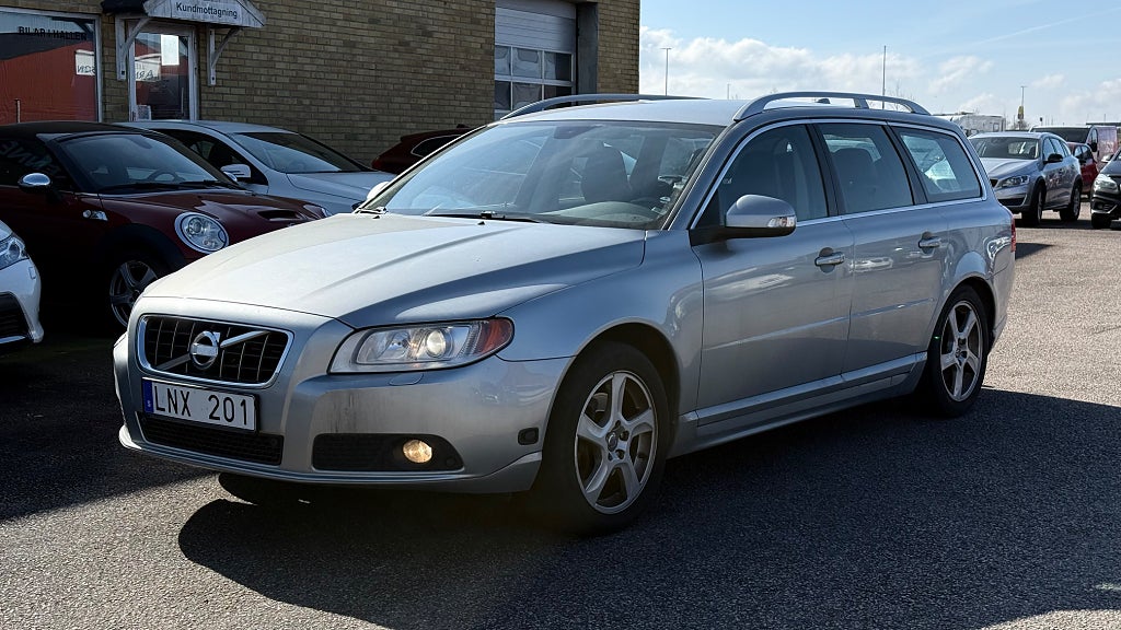 Volvo V70 2.5 FT Automat Summum 