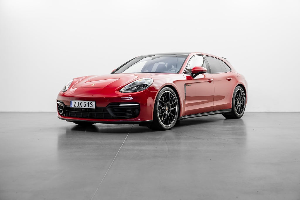 Porsche Panamera 4 E-Hybrid Sport Turismo Platinum Edition