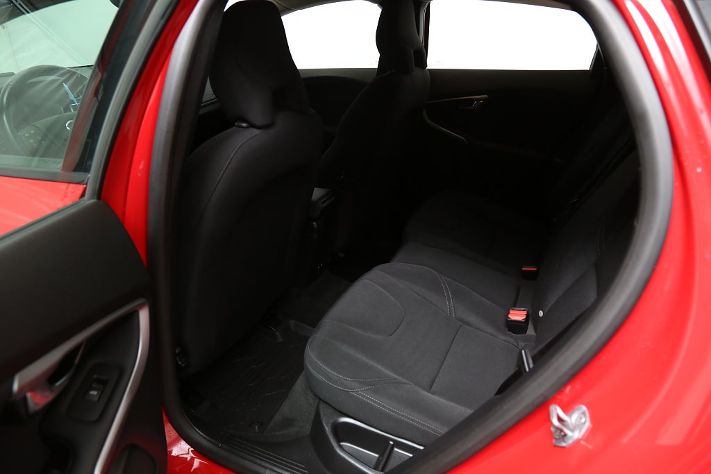 Volvo V40 Cross Country D3 150hk Edition Aut VOC Motorv 2019