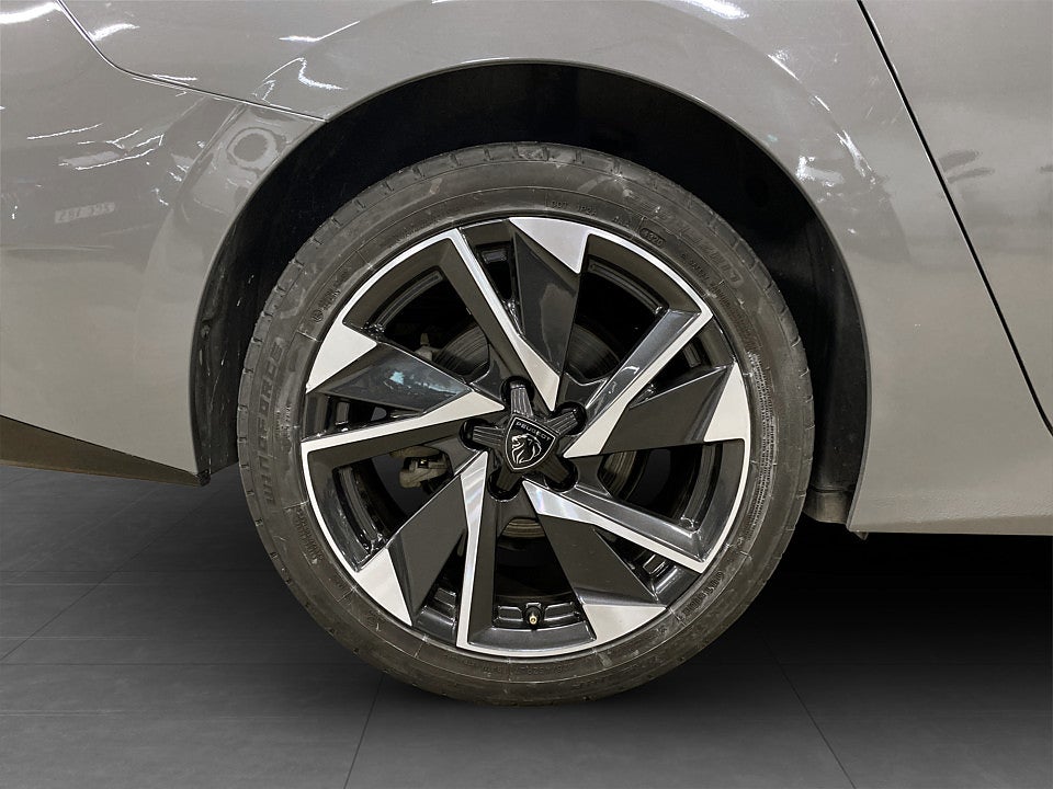 Bild på Peugeot 308 SW Allure Hybrid 145hk Aut B-KAMERA CARPLAY