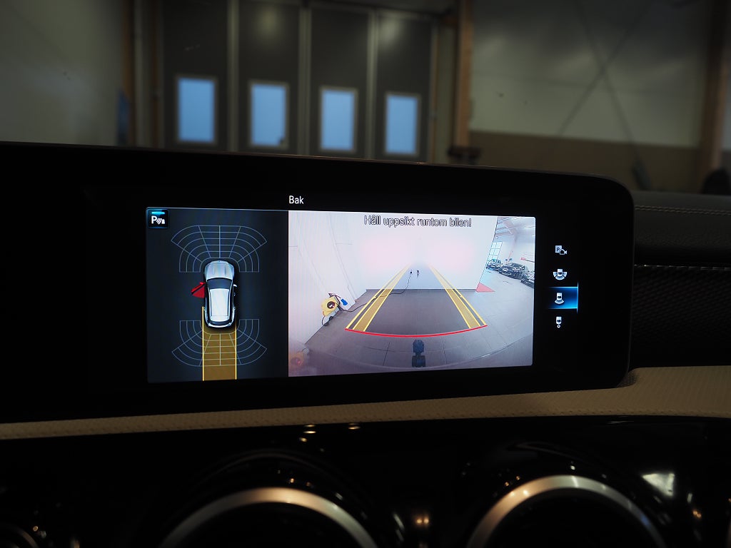 Mercedes-Benz CLA 200 Shooting Brake 163hk |Drag|Navi|Kamera|