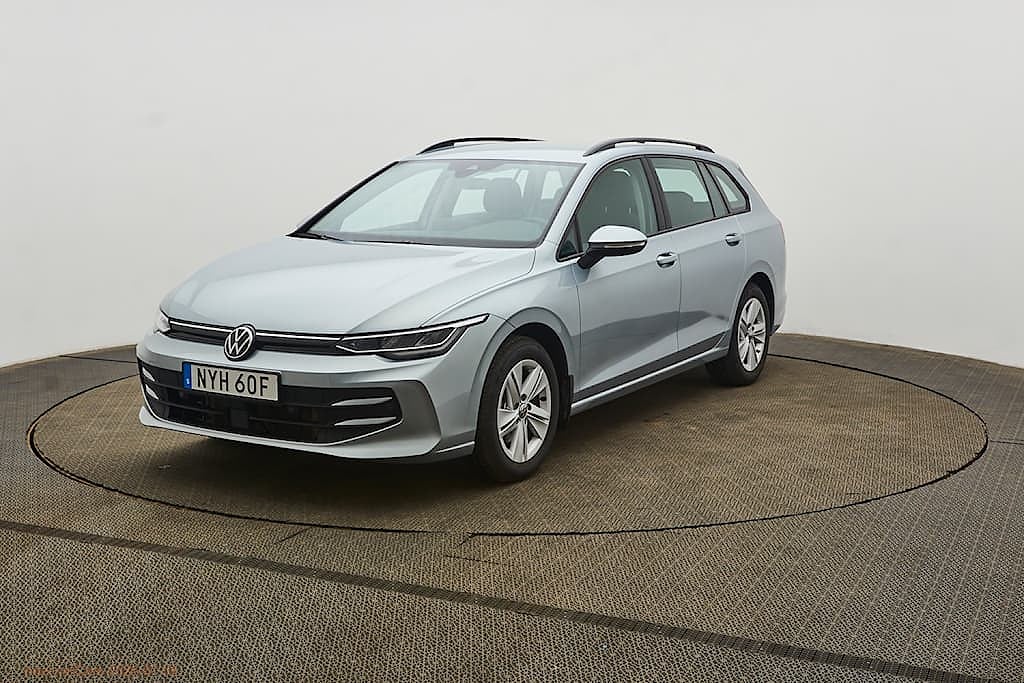 Volkswagen Golf 2025