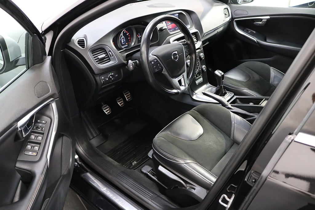 Volvo V40 2018 - miniatyr 7