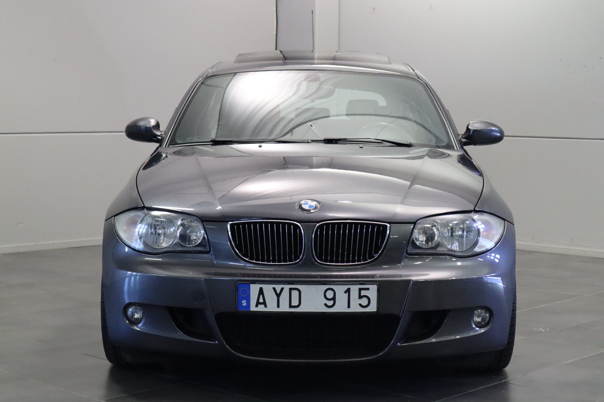 BMW 130 i (265hk) M-Sport 6-vxl 2006, bild 2/53