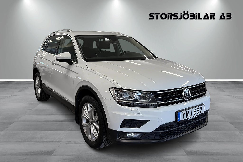 Volkswagen Tiguan 2.0 TDI DPF SCR 4Motion Base Euro 6 +Vinterhjul