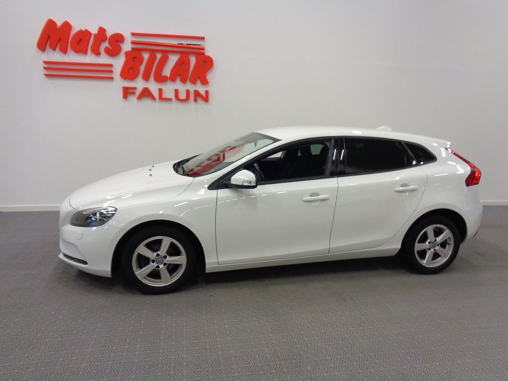 Volvo V40 D2 Buisness Selekt Manuell 120 Hk