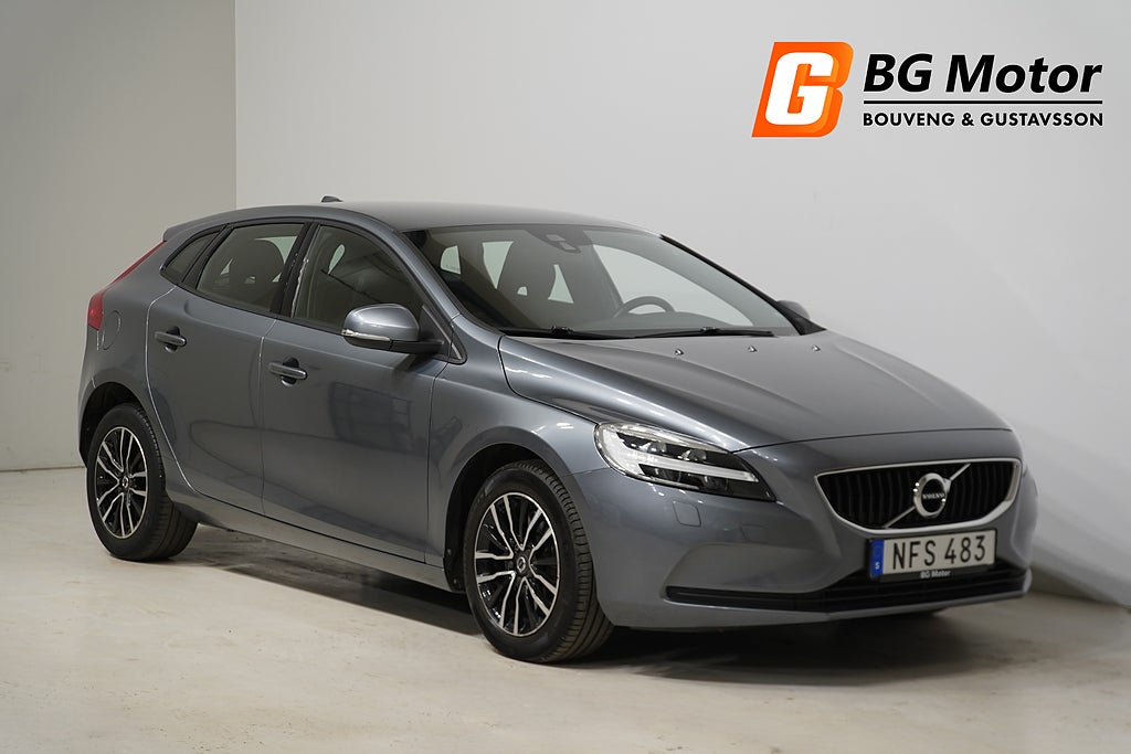Volvo V40 D2 120HK Aut Momentum Drag/Värmare/PDC