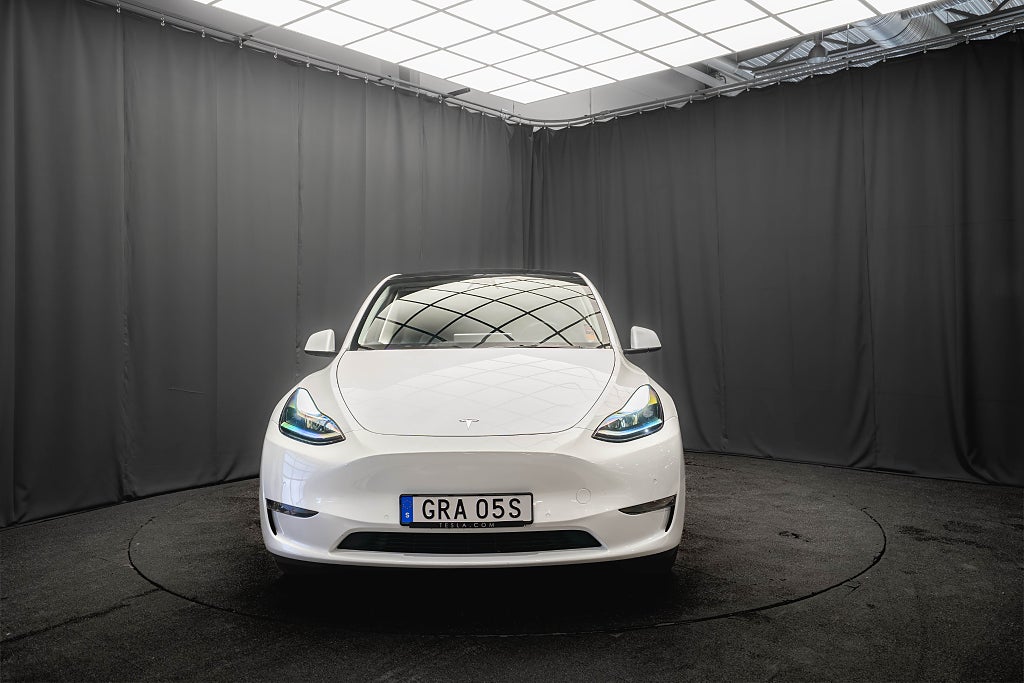 Tesla Model Y Long Range AWD 20'' DRAG PANO LÄDER 1-ÄGARE MOMS