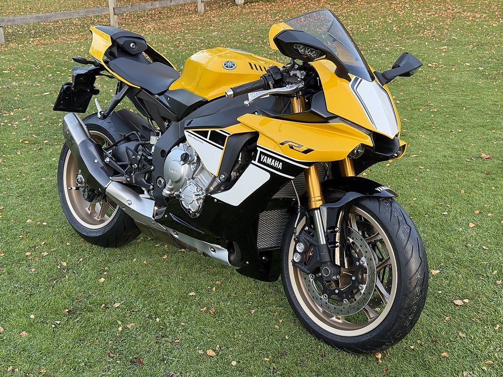 Yamaha YZF-R1 60TH ANNIVERSARY OBS!!! 27MIL ( NY HOJ )